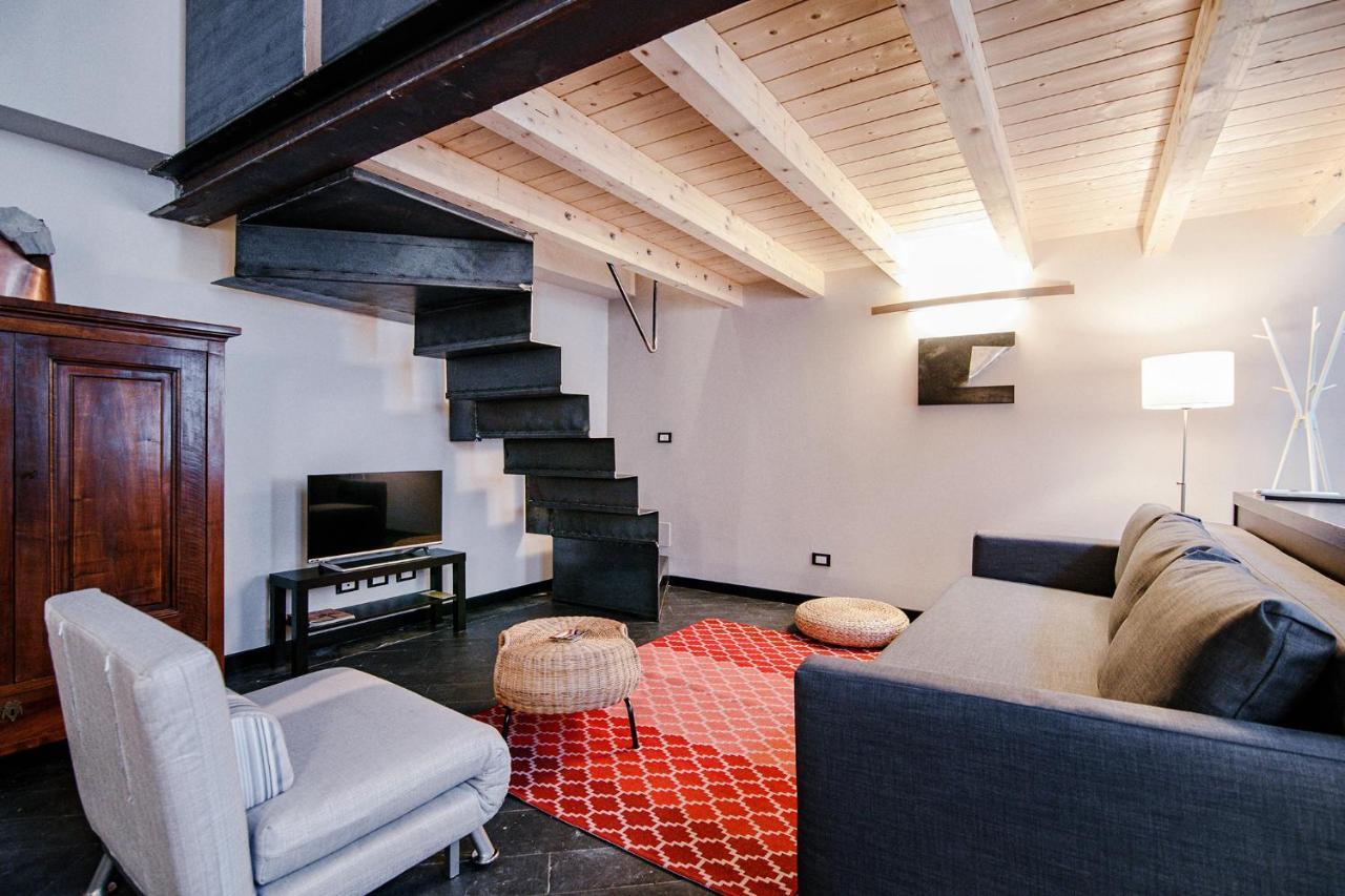 Palazzo Del Pero - The House Of Travelers Apartment Como Exterior photo