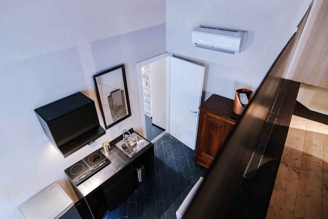 Palazzo Del Pero - The House Of Travelers Apartment Como Exterior photo