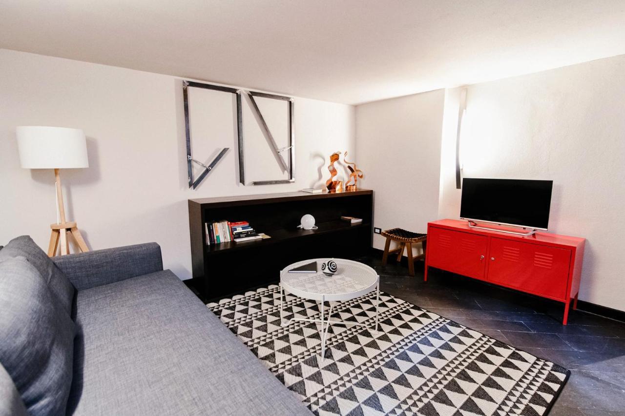 Palazzo Del Pero - The House Of Travelers Apartment Como Exterior photo