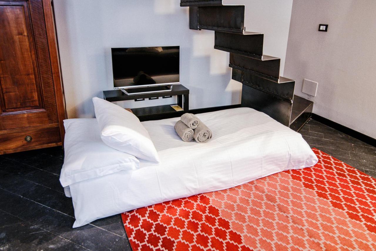 Palazzo Del Pero - The House Of Travelers Apartment Como Exterior photo